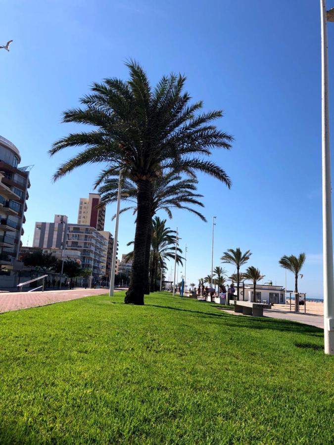 Apartamento Del Azahar Playa de Gandia Buitenkant foto